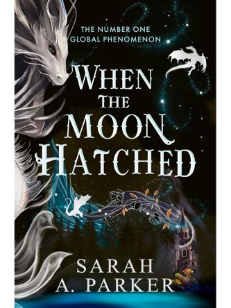 WHEN THE MOON HATCHED (MOONFALL SERIES #1)