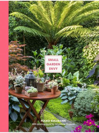 SMALL GARDEN ENVY